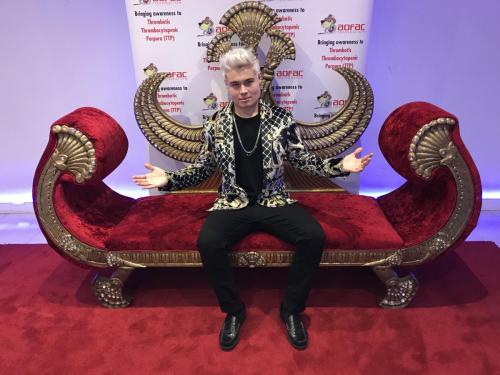 22E2BE14-F465-47C4-B201-C9DB99EA7A1C